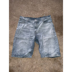 Levi Jean shorts size 40